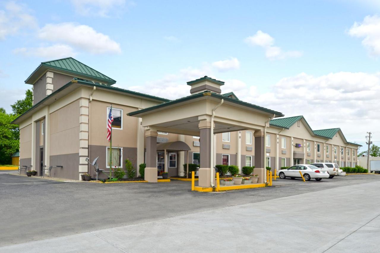 Country Garden & Suites Benton Exterior photo
