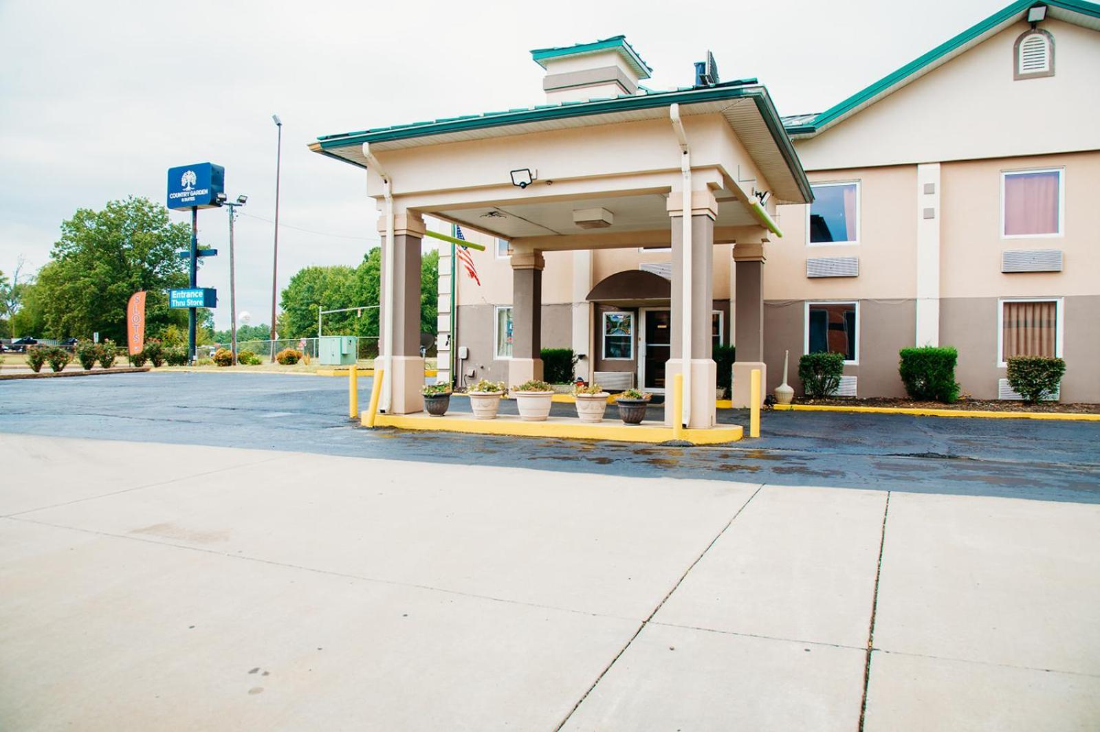 Country Garden & Suites Benton Exterior photo